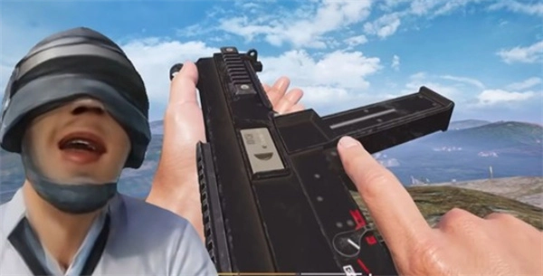 《和平精英》即将迎来新武器MP7G冲锋枪，体验服将率先开放上线！