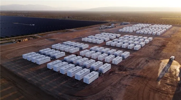 有消息称特斯拉正与三星磋商，计划推动供应链“去中国化”