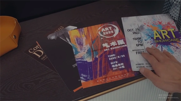 完蛋我被美女包围了