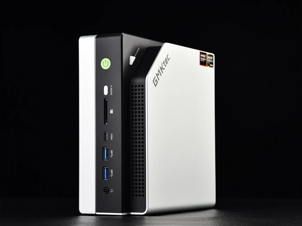 身形仅字典大小的迷你主机，性能竟能碾压台式机！锐龙AIMax+395这实力确实够强悍