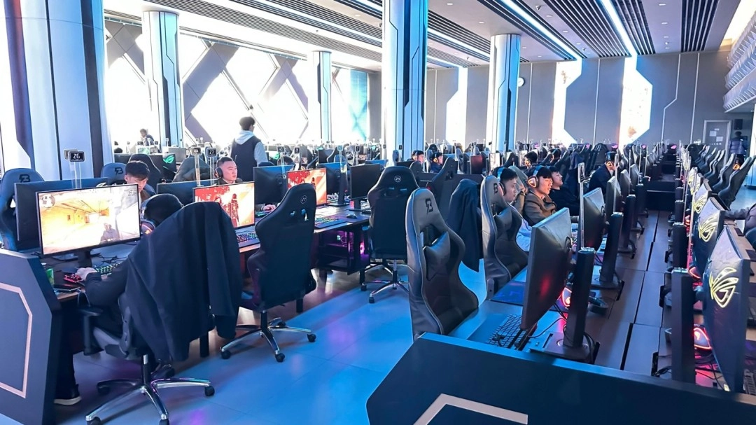 外媒首次探访朝鲜网吧：环境看起来相当不错！
