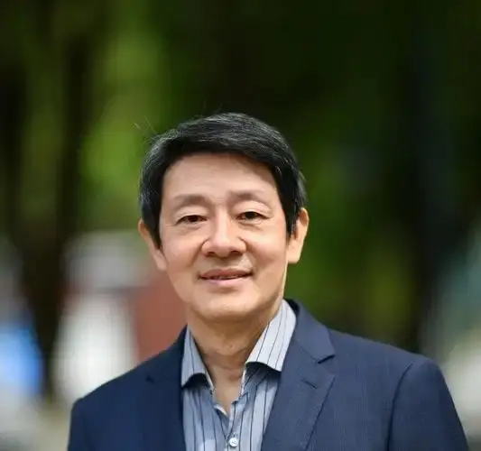 社科院教授称：推行12年义务教育的条件已然具备，此举有助于高素质人才的培养