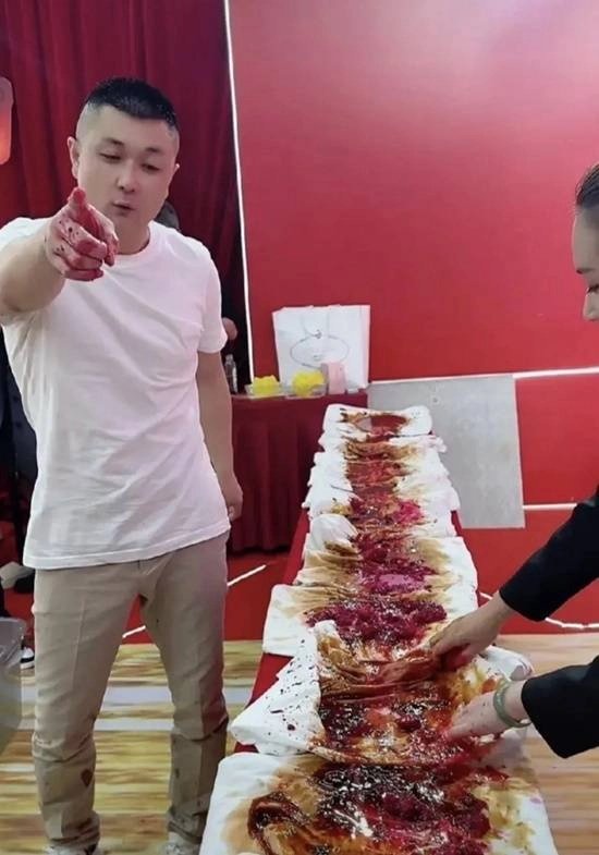 保时捷PanameraTurbo定制版正式发布，最终被中东富豪收入囊中