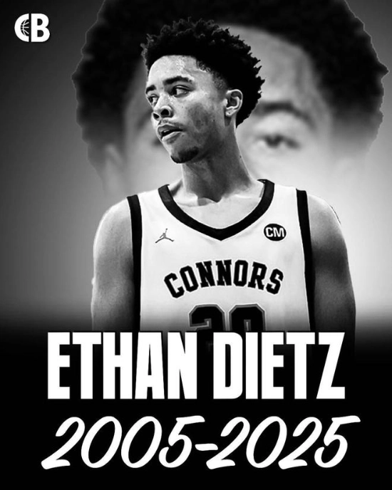 美国20岁大学生球员遭肘击后不幸离世，愿安息！