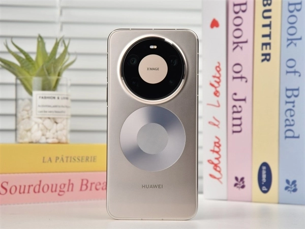 华为Mate80ProMax上手体验：堪称真正的全能旗舰机型