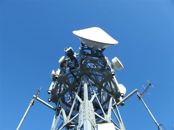 我国5G基站数量已达475.8万个，今年净增超50万，占比37%刷新历史纪录
