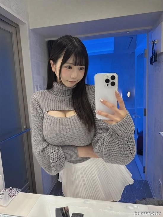 自称是小猪的美女白豚inyuna，有着白嫩的身材，看起来极度美味