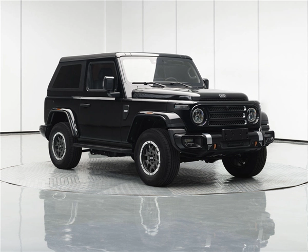 成年人的硬核玩具212越野车T10申报信息：双门设计搭配可拆卸车顶