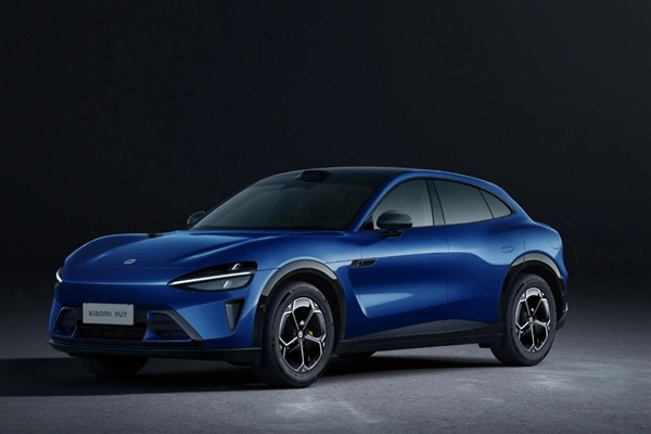 李肖爽表示：小米汽车调整配置为现车后，原订单权益仍会保留