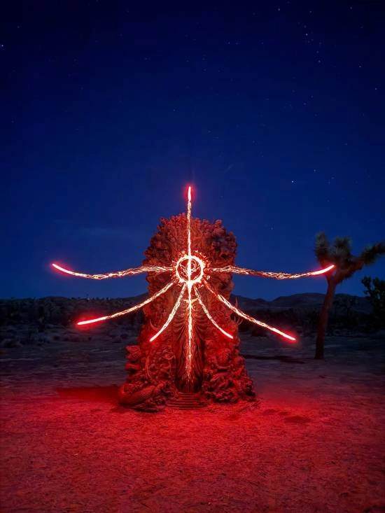 TGA神秘雕像的谜底是否已经揭晓？《神界》系列的新商标与之一致性极高