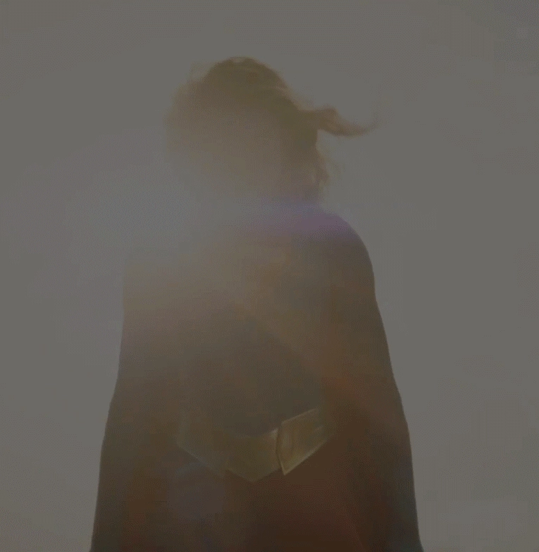 《超级少女》首支预告片正式发布这位爱喝酒爱打架的女孩超有魅力