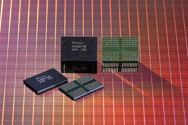 全球存储价格迎来暴涨潮！专家分析：2026年手机、电脑等产品价格上涨态势已无法逆转