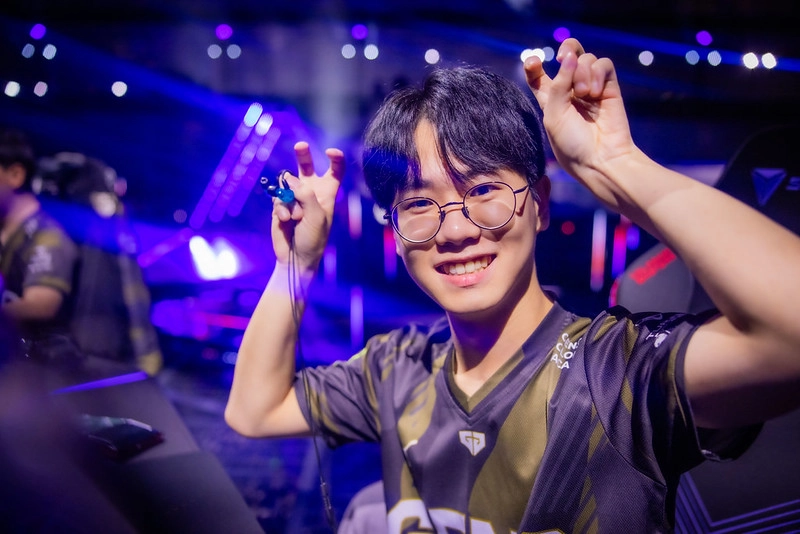 Lakia和Gen.G达成续约协议