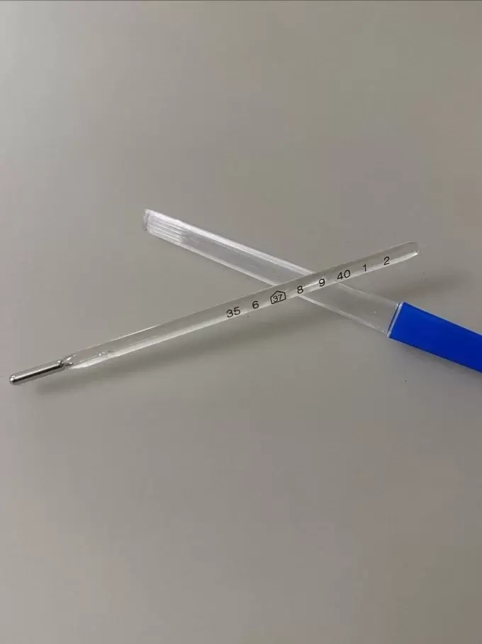 水银体温计从明年开始将被全面禁止生产，这个陪伴了几代人的“老伙计”正式宣告退场