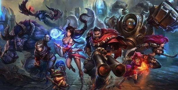 英雄联盟手游和端游的数据是互通的吗？英雄皮肤是否同步呢？