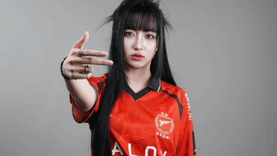 女电竞选手惊曝重大丑闻！国家队赛事竟存远程代打行为