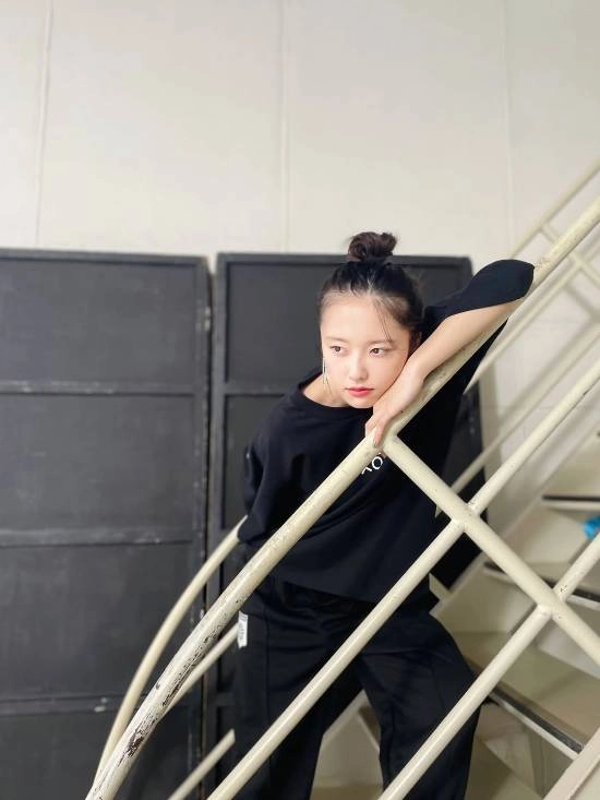 《寂静岭f》加藤小夏最新美照来袭！清纯甜美的模样瞬间击中老夫的心脏
