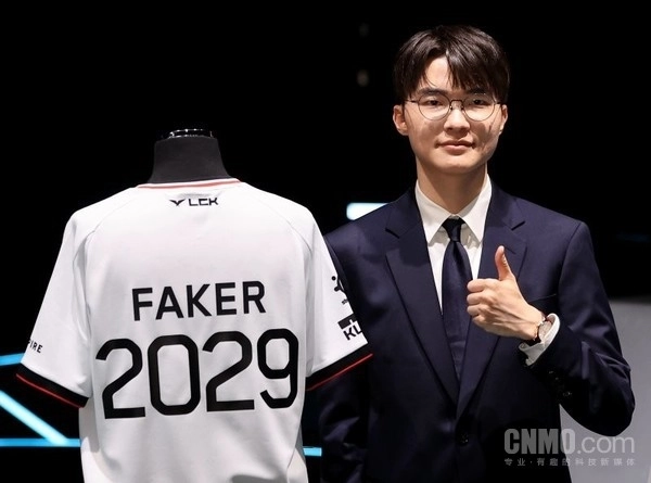 Faker回应马斯克的AI挑战：我们会赢得这场比赛，但AI最终会获胜