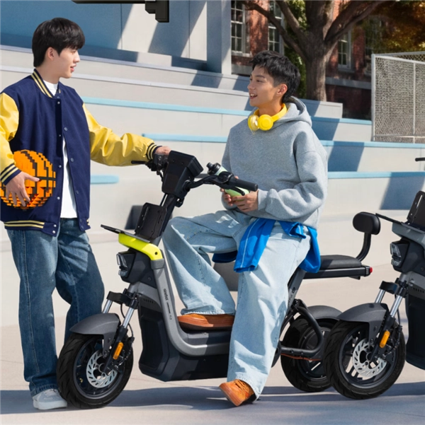 九号Fz1电动车新品发布：一次充电续航70公里首发售价2999元起