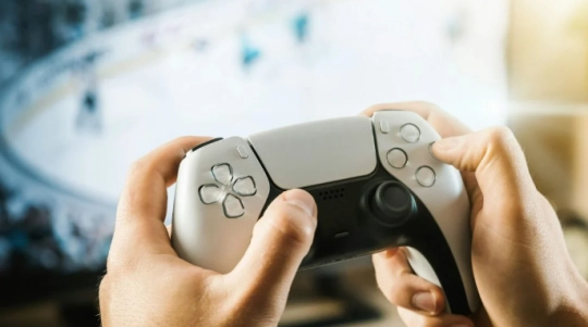 市场调研机构的最新分析报告指出：2025年全球游戏市场的规模预计将达到1970亿美元