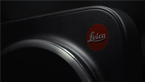 小米17Ultra徕卡版来袭，堪称年轻人的首款徕卡相机，真机外观超惊艳