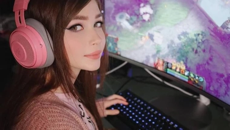 调查显示半数玩家是女性因害怕被骚扰而选择沉默