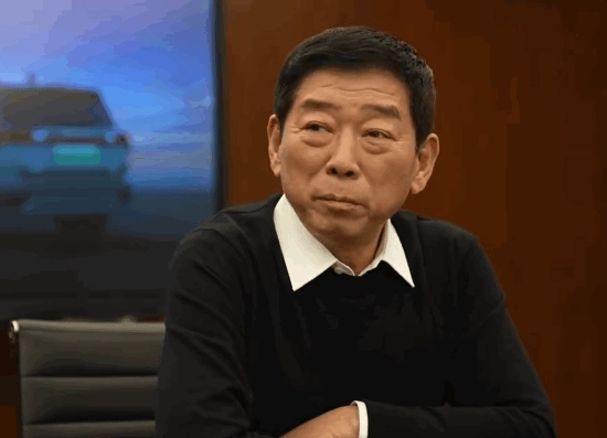 魏建军就9年更换8任CEO一事作出回应：并非是我们主动辞退这些管理者