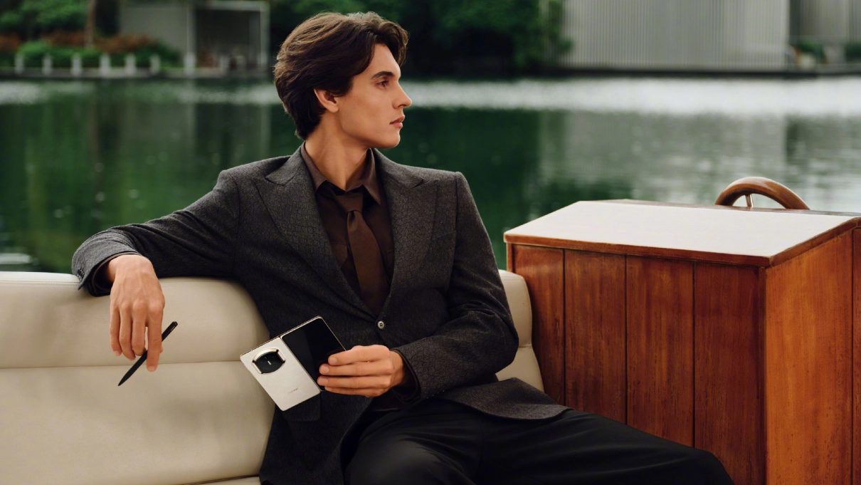 华为MateX7凭什么稳坐年终首选宝座？折叠屏领域每卖3台，华为就占2台！