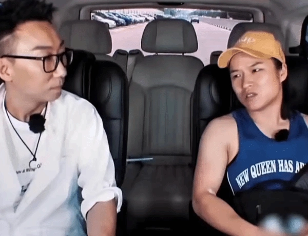 张伟丽首度回应“一个普通成年男性能否战胜张伟丽？”