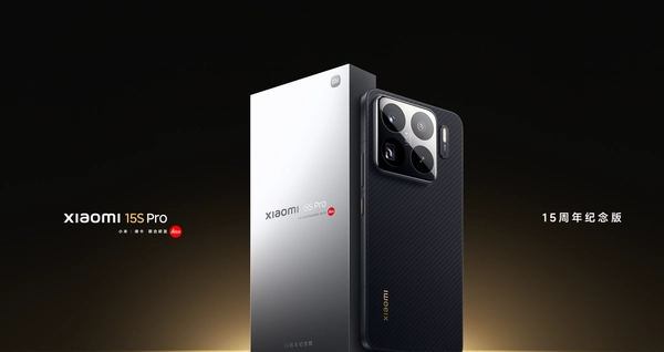 小米17S疑似曝光，搭载2亿像素镜头与3倍潜望式长焦，这次会采用自研芯片吗？