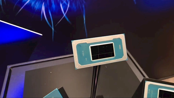 游戏性能提升幅度达76%可与独显匹敌！Intel首款18A工艺PantherLake处理器正式发布：14款型号规格汇总