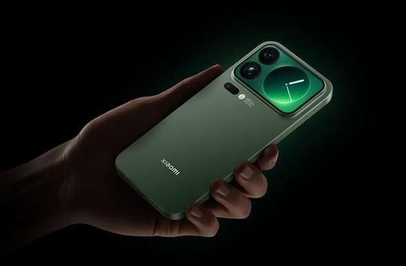 AI引发全球市场异动云厂商溢价六成抢占存储赛道