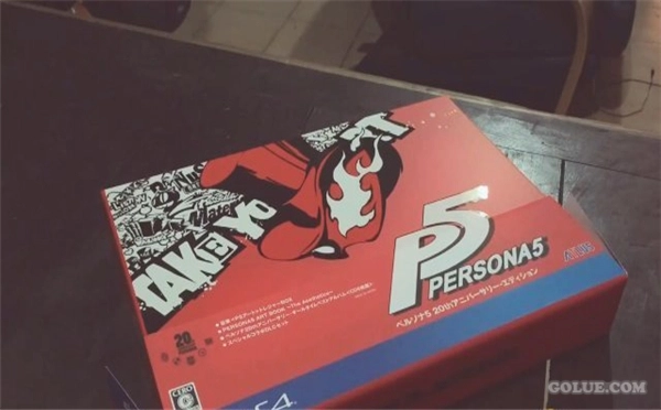 新作《女神异闻录5》豪华限定版开箱视频流出