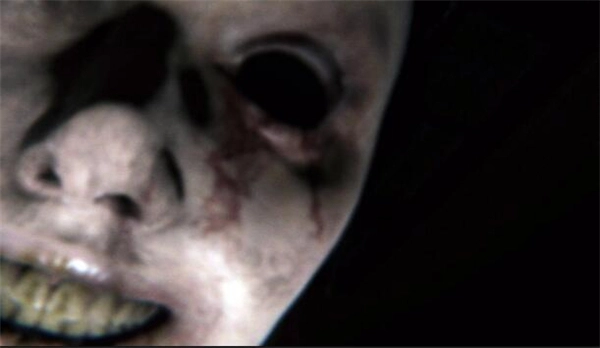 绝无仅有的全屏沉浸感！去影院用巨幕体验《P.T.》的游玩乐趣