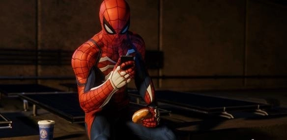 漫威蜘蛛侠：移动、成长、剧情与搜集要素的试玩体验点评