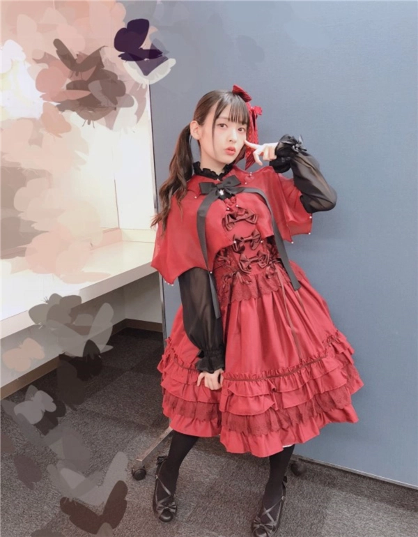 美女声优上坂堇分享万圣节美照领略小巫女的独特魅力