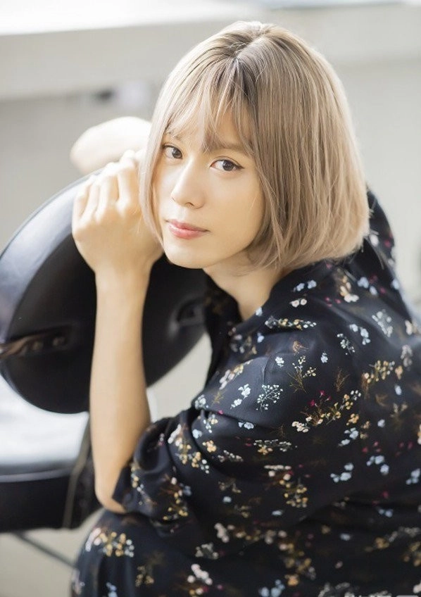 岛国男声优女装写真流出绝美颜值与小姐姐相比毫不逊色