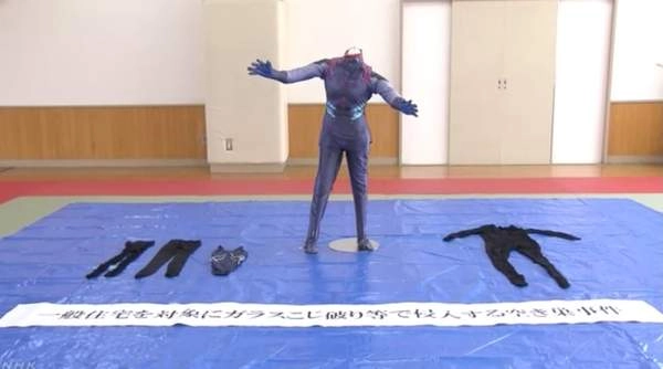 奇葩窃贼！日本“女装大佬”身着Cos服装行窃落网