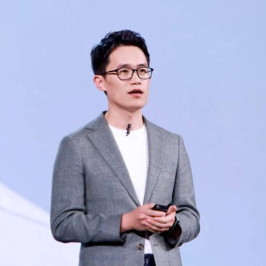 王腾从小米离职后创办了新公司“今日宜休”，该公司将专注于睡眠健康领域相关产品的研发工作。