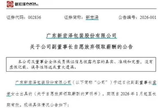 44岁的布兰妮分享与19岁儿子的合照，儿子身形高大且长相帅气