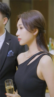 退婚后宗主马甲藏不住