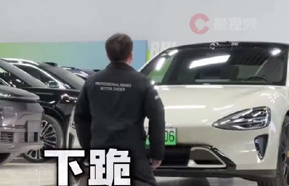 小米汽车“价格崩盘”传闻真相揭晓！雷军亲自回应官方发声：消息实在太离谱