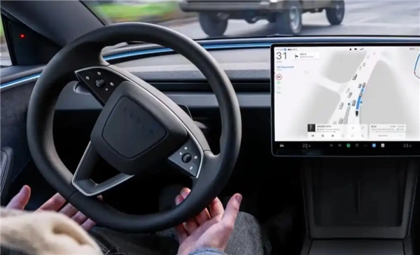 Waymo前首席执行官猛批特斯拉纯视觉技术路线：如同深度近视般缺乏可靠性！