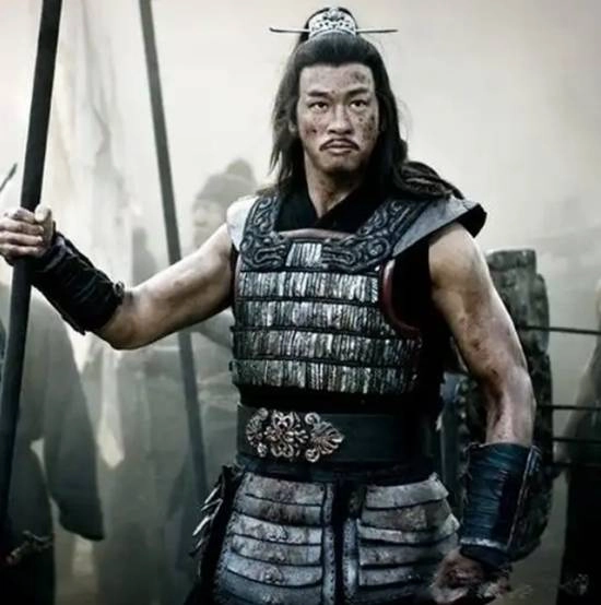 景区开出日薪800元，却难以招到符合要求的“项羽”演员，应聘者需身高1.9米以上