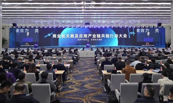 基建狂魔即将大展身手中国启动太空采矿计划！