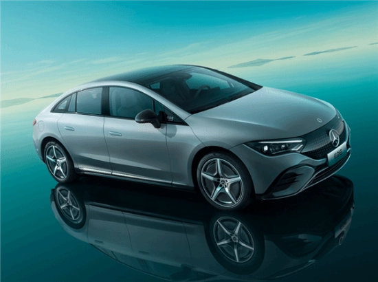 给奔驰EQE做一次保养，博主被告知要花三千多，费用堪比传统油车！