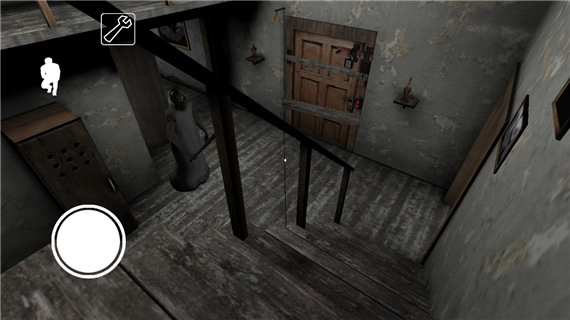 恐怖老奶奶游戏纯净版