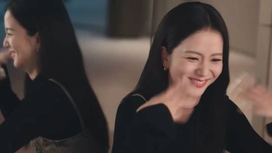 宝可梦超级碗精彩大片引爆关注！众星齐聚30周年盛典正式开启