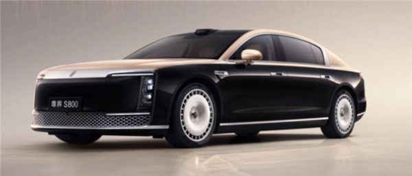 尊界S800高定版要来了！江汽集团董事长确认，这将是鸿蒙智行旗下价格最高的车型