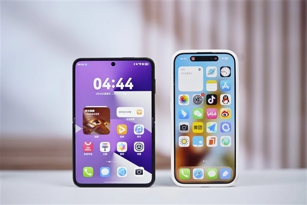 采用16:9比例的华为阔屏直板机项目已启动，将于今年亮相